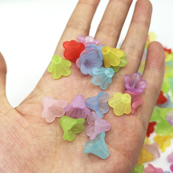 Blompärlor mini blompärlor lösa distanspärlor
