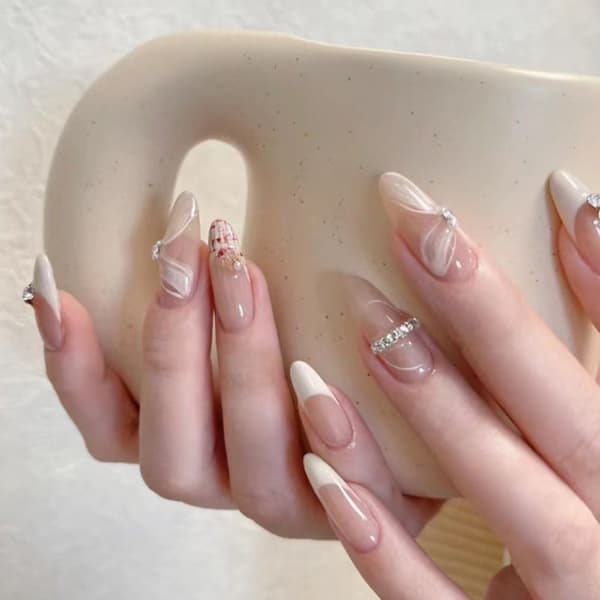 False Nails Long Almond 1 1 1