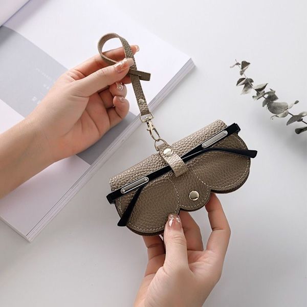 Case Aurinkolasit Säilytyspussi KHAKI khaki