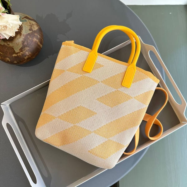 Axel Crossbody-väska Stickad handväska för kvinnor GUL yellow