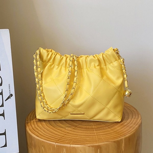 Bucket Bag Axelväska GUL yellow