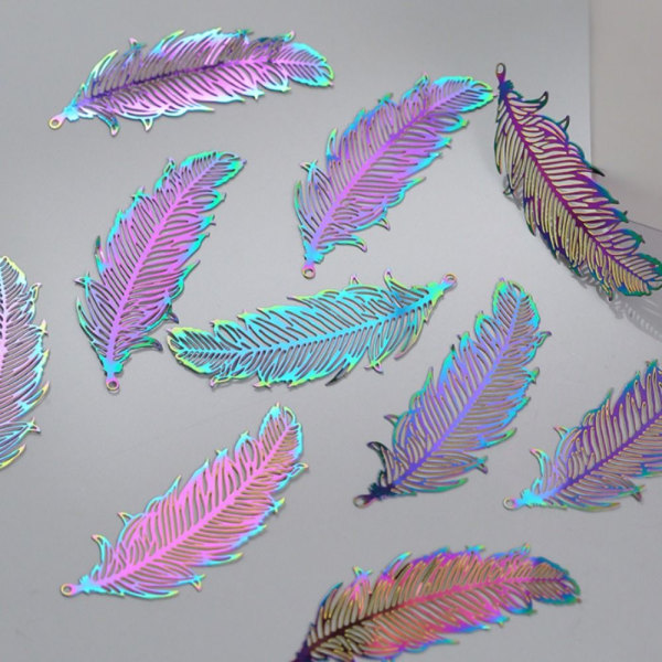 50st regnbågsfjäderberlocker i rostfritt stål hängen fjäder