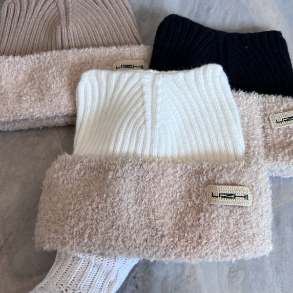 Cat Ear Hat Stickad mössa BEIGE beige