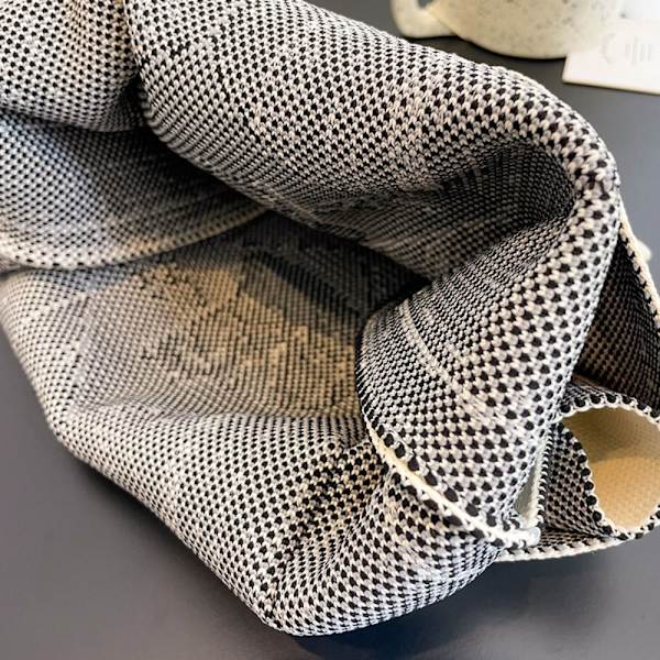 Strikk håndveske Tote Bag SVART black