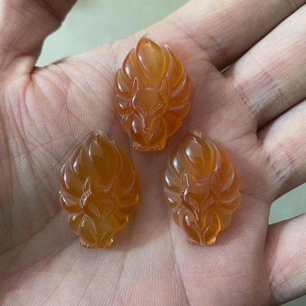 2kpl Nine Tailed Fox Pendant kaulakoru riipus PUNAINEN Red