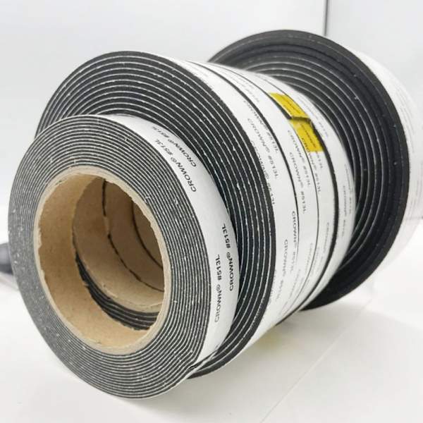 5M selvklebende svart EVA skumtape dørforsegling 20mm*5m