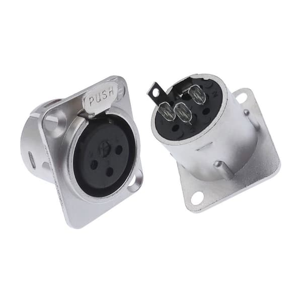 4 kpl XLR-liitinsovittimen liitinpistoke
