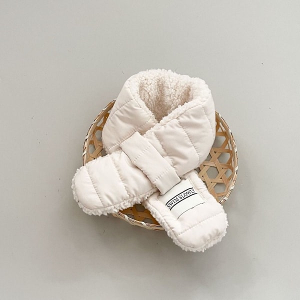 Baby Barn Plysch Neck Wrap VIT white