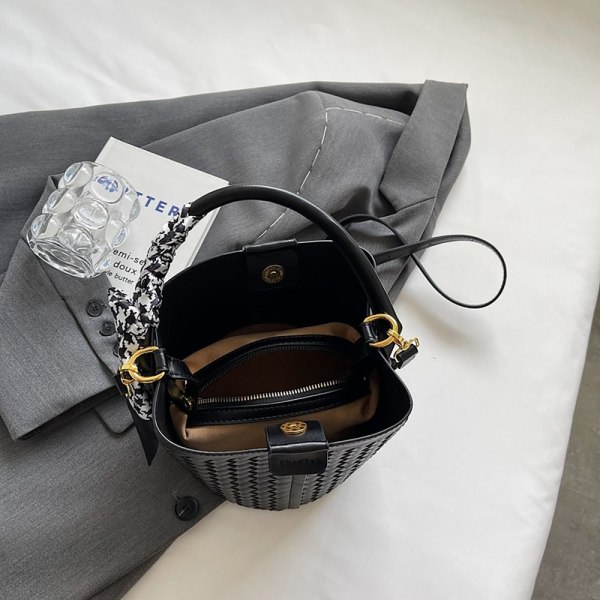 Vævet Bucket Bag Crossbody taske SORT BLACK