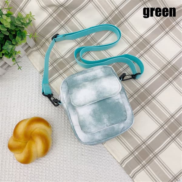 Små axelväskor Messenger Bag GRÖN green