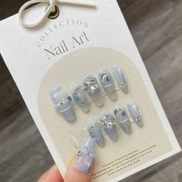 10 st/kartong Snow Diamond Handgjorda naglar Crystal Haze Blue False S