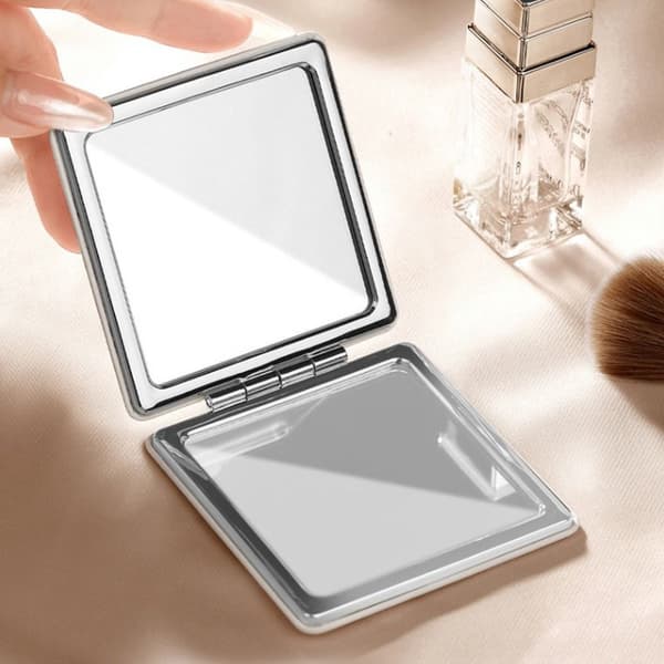 Makeup Magnifying Mirror Kosmeettinen peili Mini Mirror