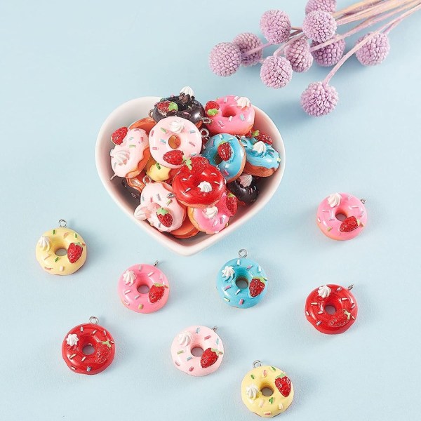 30 kpl Donut Strawberry Charms Resin Donut Pienet riipukset