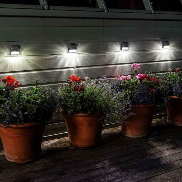 LED Solar Lamp Vegg Light Security Flood Lamp