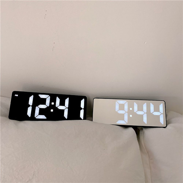 Ur Alarm Ur LED lys