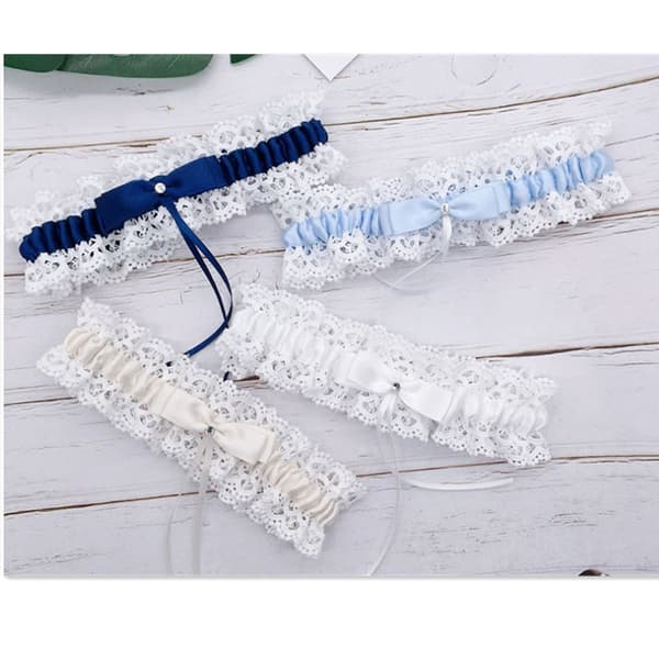 Spetsstrumpband Benring VIT white