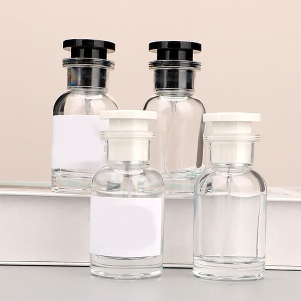 1kpl annostelu spraypullot hajuvesitäyttöpullo MUSTA 30ml black 30ml