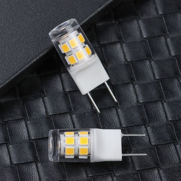 Pakkauksessa 5 kpl LED-lamppu maissilamppu 2W 110V