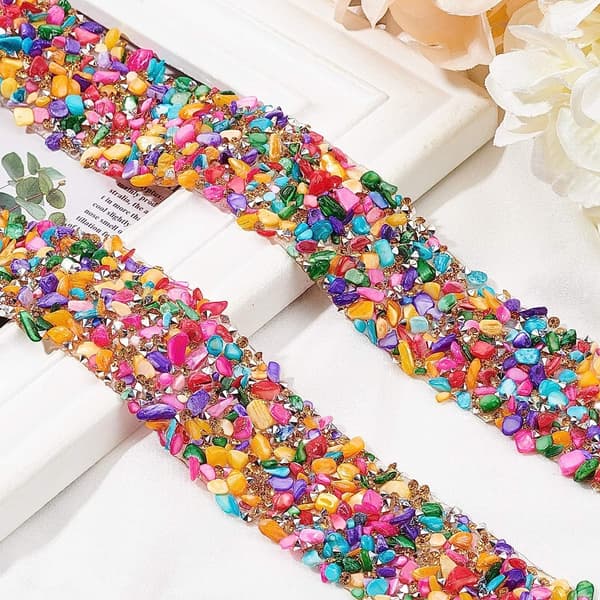 Rhinestone Trim Fargerik