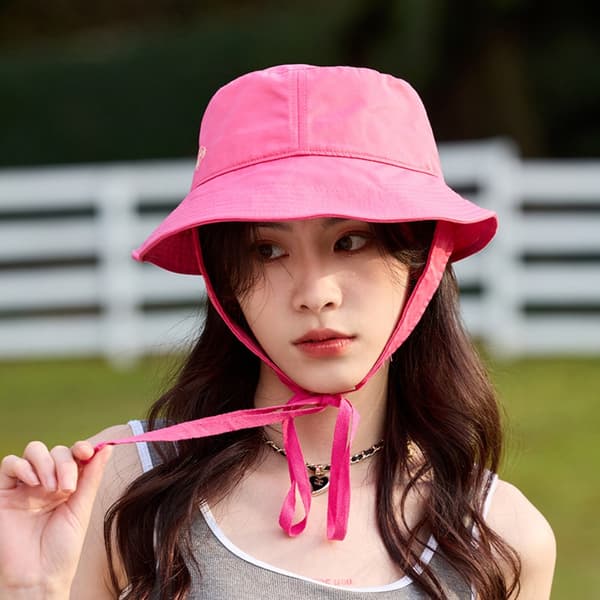 Rem Bucket Hats Dame Caps SORT black