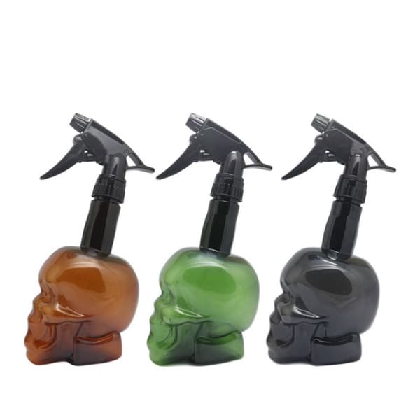 Skull Shape Tyhjä Spray Pullo Kampaamo Suihkepullo MUSTA Black