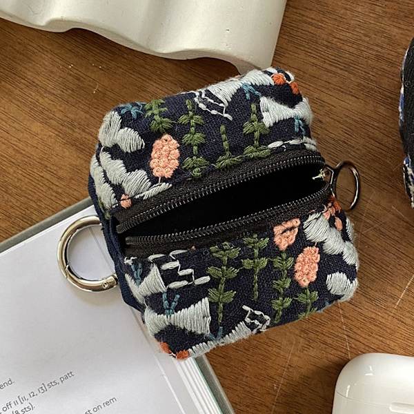 Bluetooth hörlursväska Case CC C