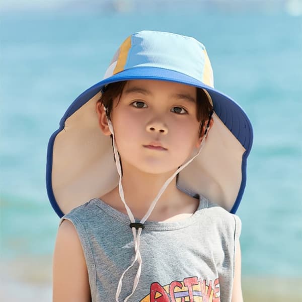 Baby solhatt med bred kant 2 2 2