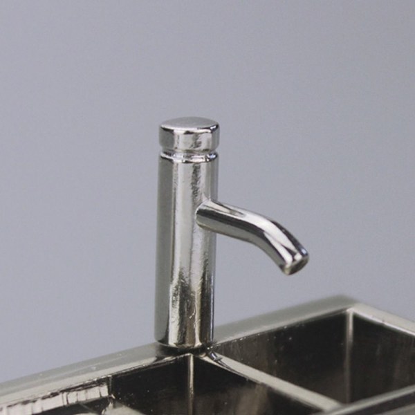 4ST Dockhus Vattenkran Miniatyrkran SILVER 2 2 silver 2-2
