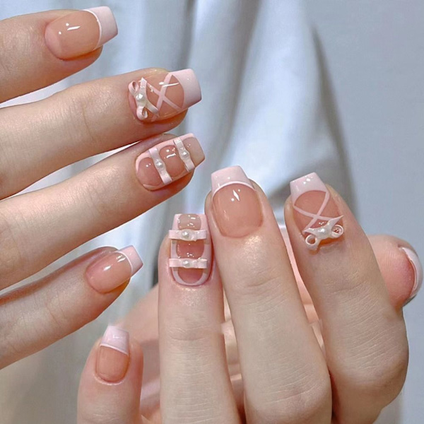 Tekokynnet Fake Nails -kynsikärjet Z771