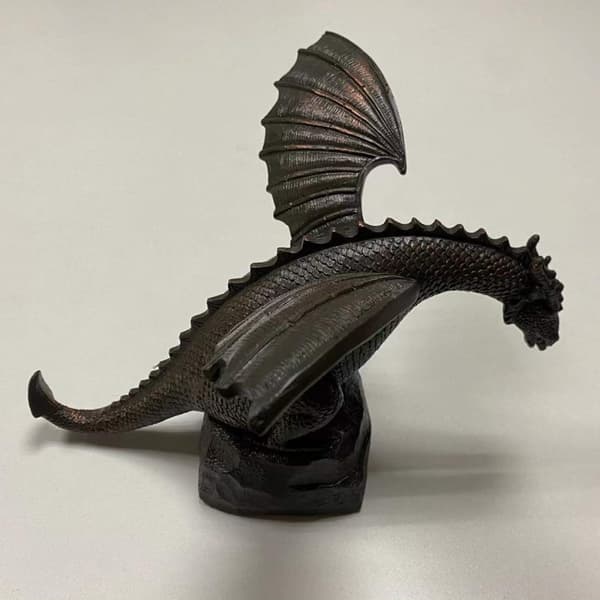Fontän Skulptur Vatten Spray Dragon