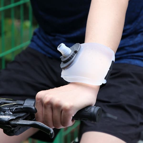 Wrist Kettle Wrist Water Bottle 02 02 02
