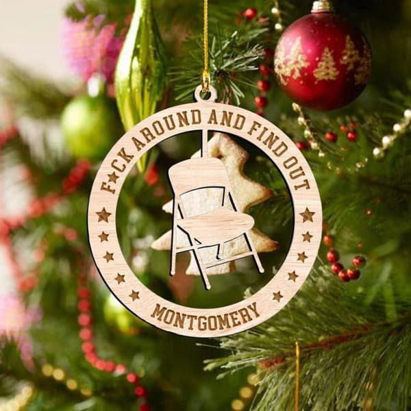 Julklappstolprydnad Julhängsmycke B B B