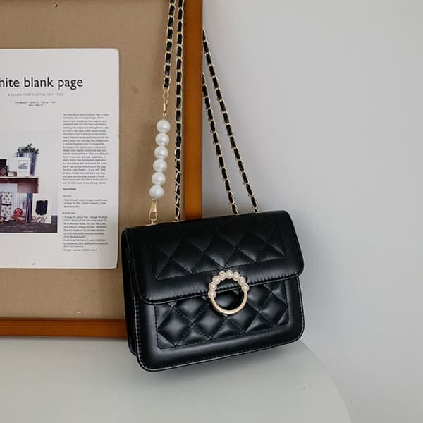 Crossbody Bag Axelväskor WHITE M White M