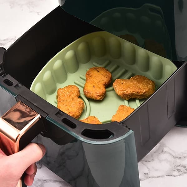 Firkantet silikonegryde til airfryer bagekurv GRØN 21,5 CM
