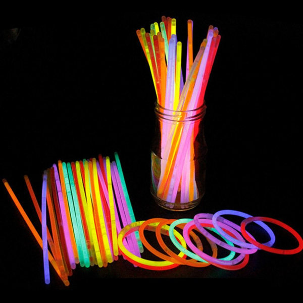 100 stk Glow Sticks Party favoriserer 8 farger