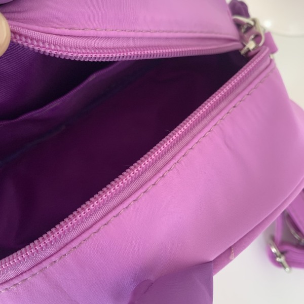 Axelväskor Messenger Bags LILA purple