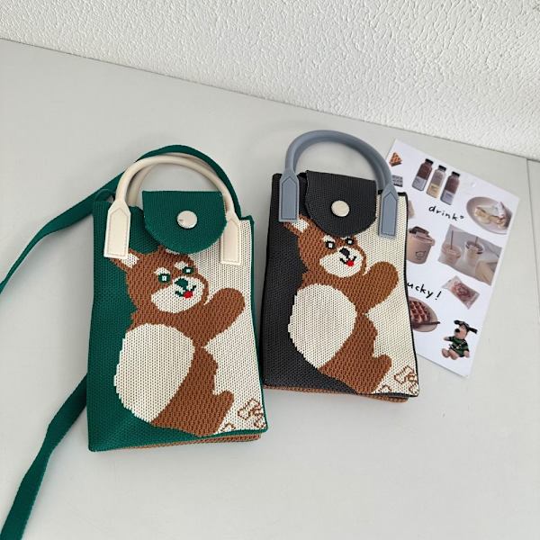 Stickad handväska Knot handledsväska 3 3 3