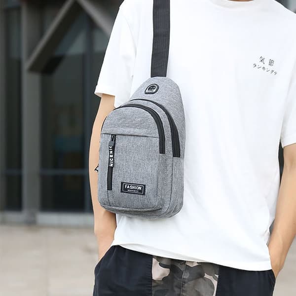 1 Stk Brystveske Messenger Bag SORT-USB SORT-USB black-USB