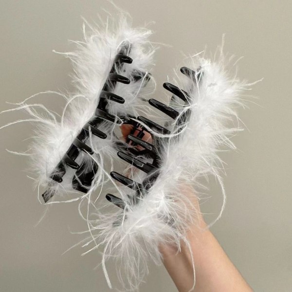 Grab Clip Feather Hårklämma VIT White