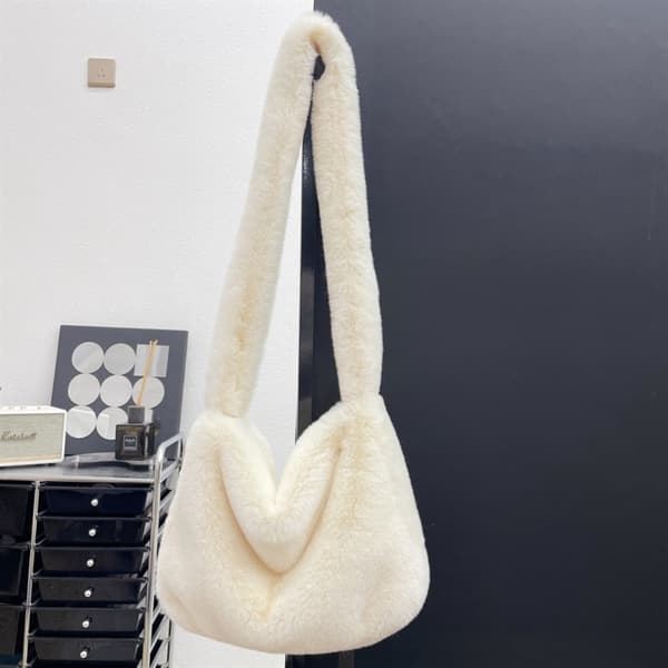 Fuskpäls Axelväska Fluffig Plånbok VIT White