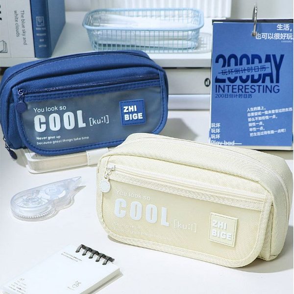 Pennväskor Case VIT white