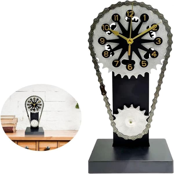 Chain Gear Clock Pöytäkello 4 4 4