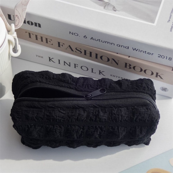 Kawaii Puffs Penaali Case MUSTA black