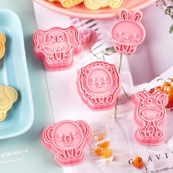 8st/ set Form 3D Cookie Cutter Mould