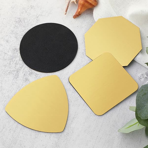 2kpl Place Mats Cup tyyny SHIELD SHIELD Shield
