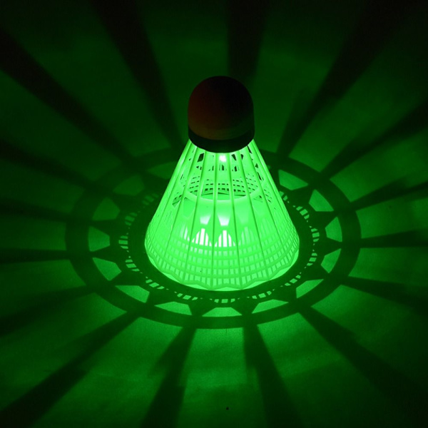 2/3/4/8 stk LED badmintonbold badminton fjerbolde 2 stk 2 stk 2Pcs