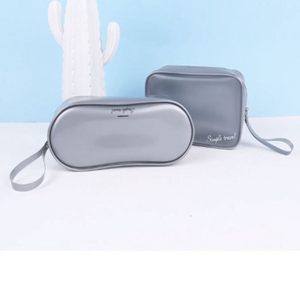 Make Up Pouch vaskeposer SØLV 210X55X90MM Silver 210x55x90mm
