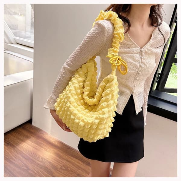 Puffy Handbag Rannekangaskassi VALKOINEN White