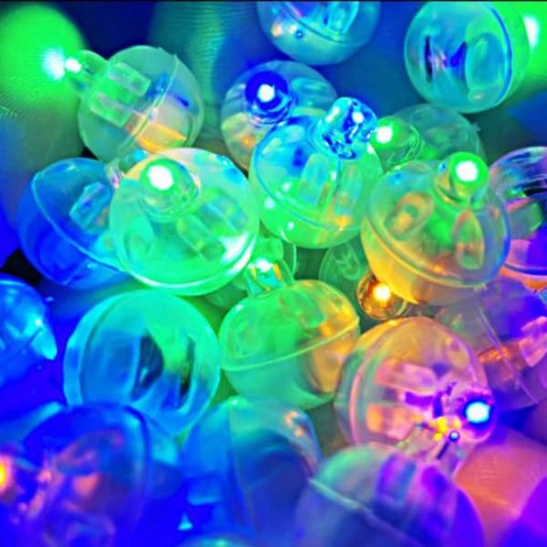 50st Glödande Ball Flash Lights VIT white