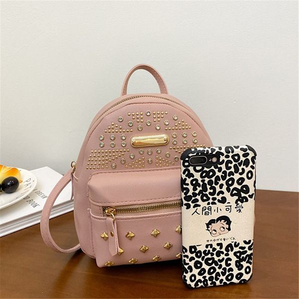 Mini Reput Pieni reppu MUSTA black